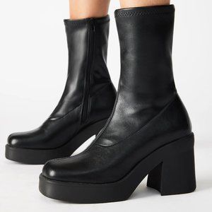 Klayton Steve Madden boots 7.5